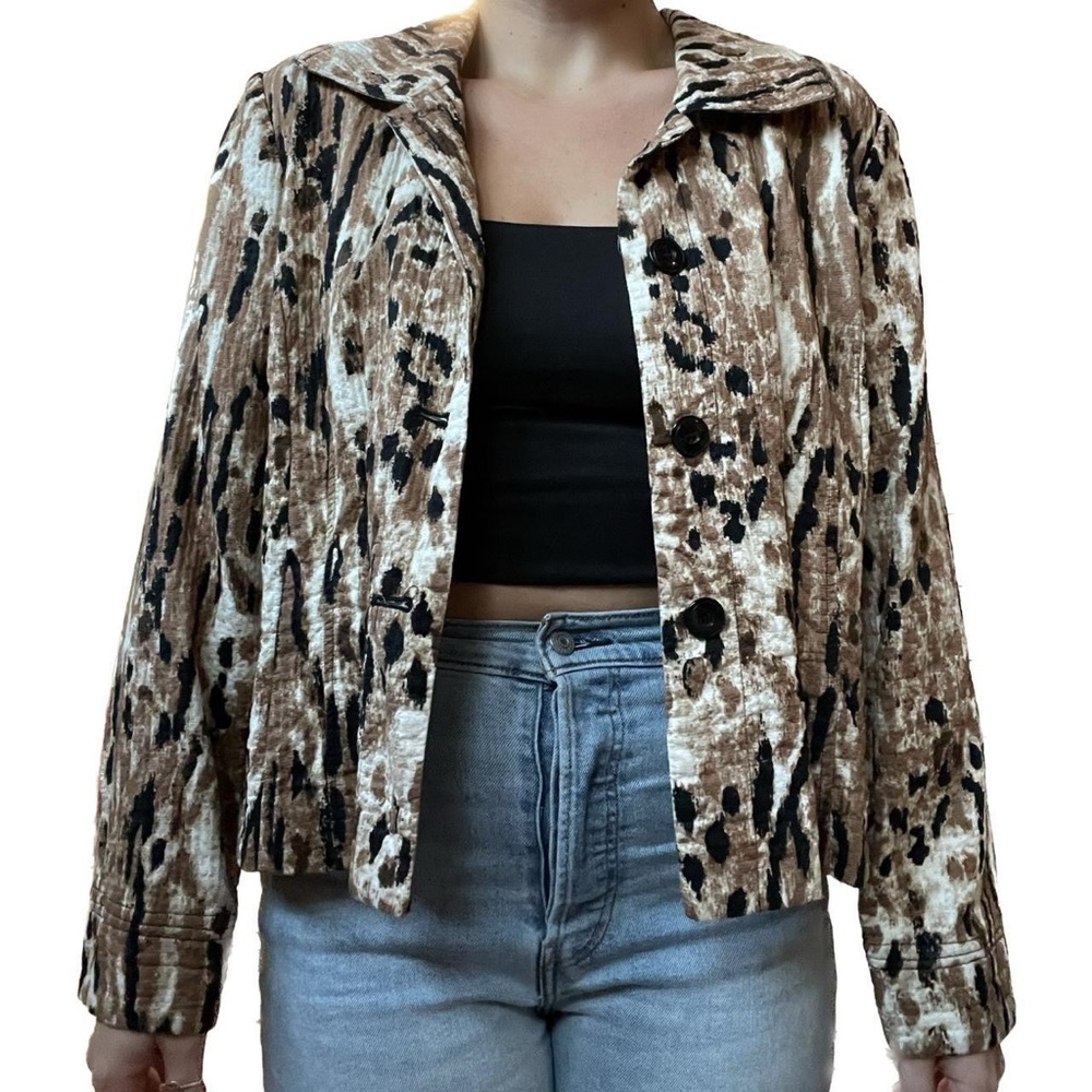 Animal print blazer size L